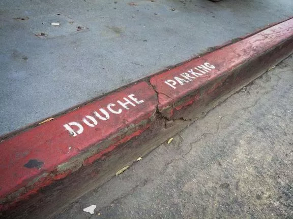 CA LA Douche Parking
