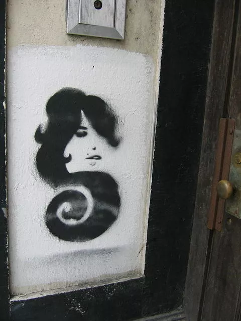 IL Chicago Swirl Hair 02