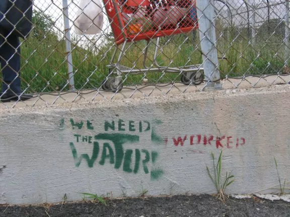 MI Detroit Need Water