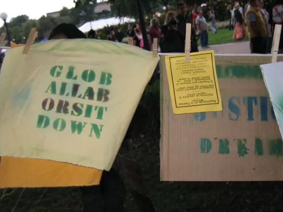 MN global labor sit down