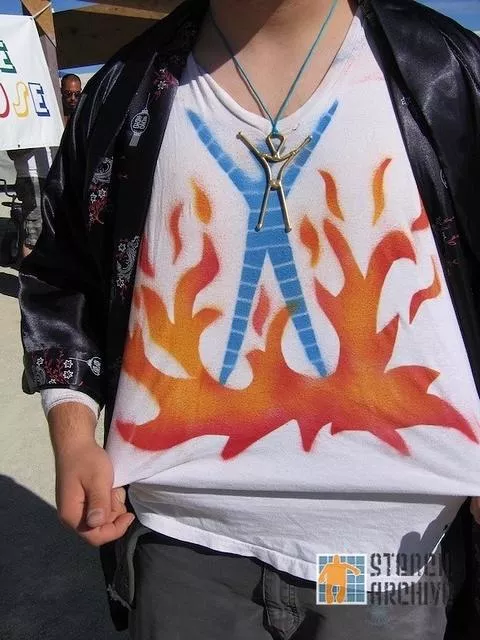 Burning Man 2006 BM Logo on tee