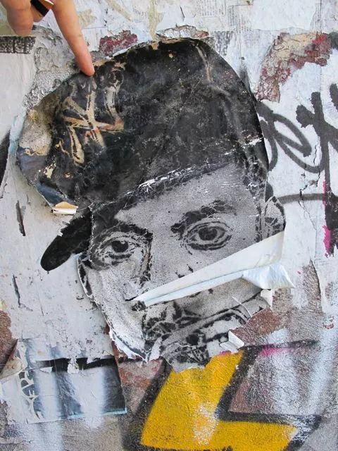 NYC Bushwick wearing NY hat paste