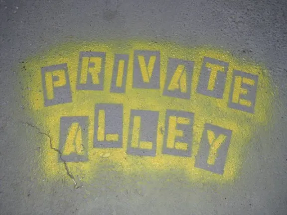 NC Asheville Private Alley