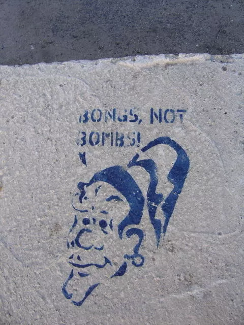 VT Montpelier Bongs Not Bombs